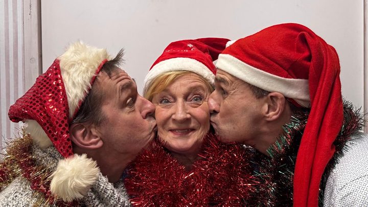 De Helmondse Kerst Revue komt terug. Op 6-7-8 december. Kaarten nu verkrijgbaar bij het Speelhuis!